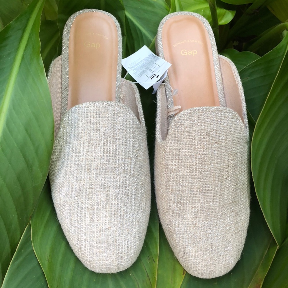 🌴HP🌴Gap Metallic Mules